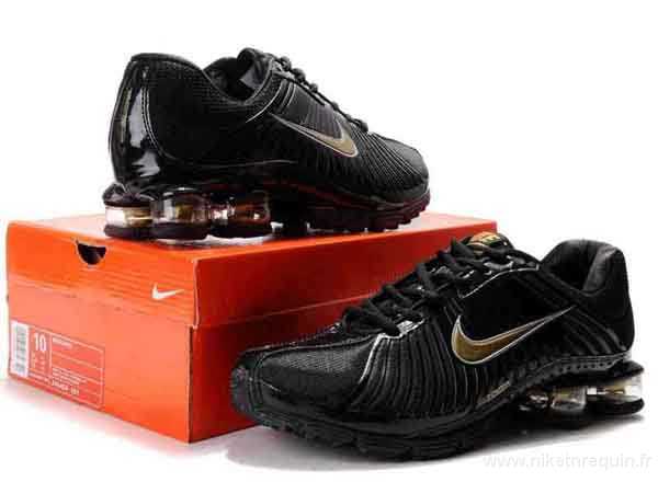 Nike Shox R4 mens 625 noire doree (3)